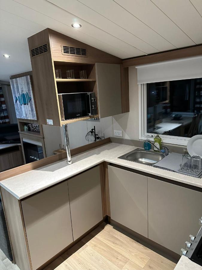Luxurious 6 Berth Swift Bordeaux On Lyons Robin Hood Rhyl Villa Meliden Buitenkant foto